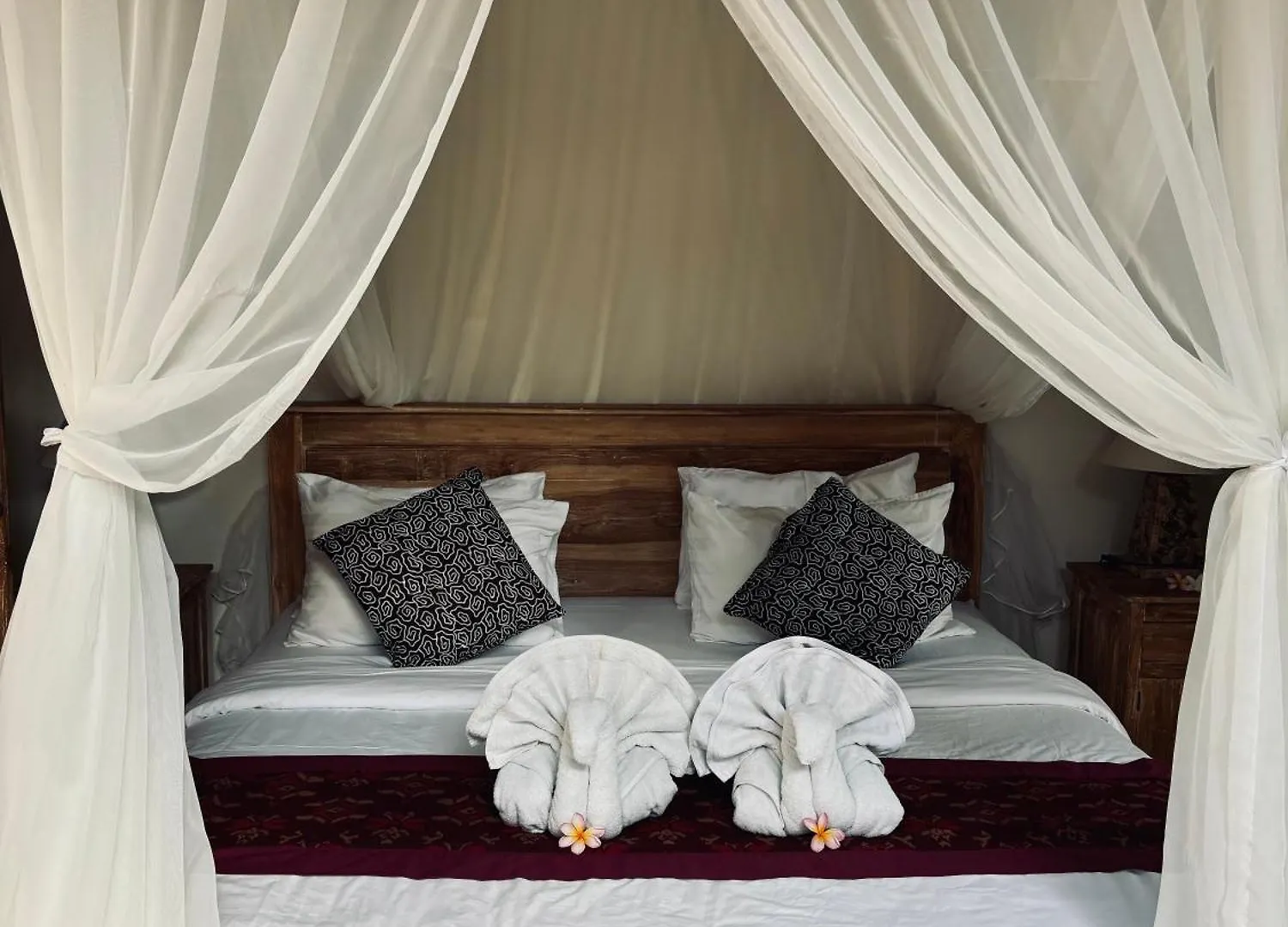 Ayis House Bed & Breakfast Ubud  0*, Ubud (Bali) Indonesia