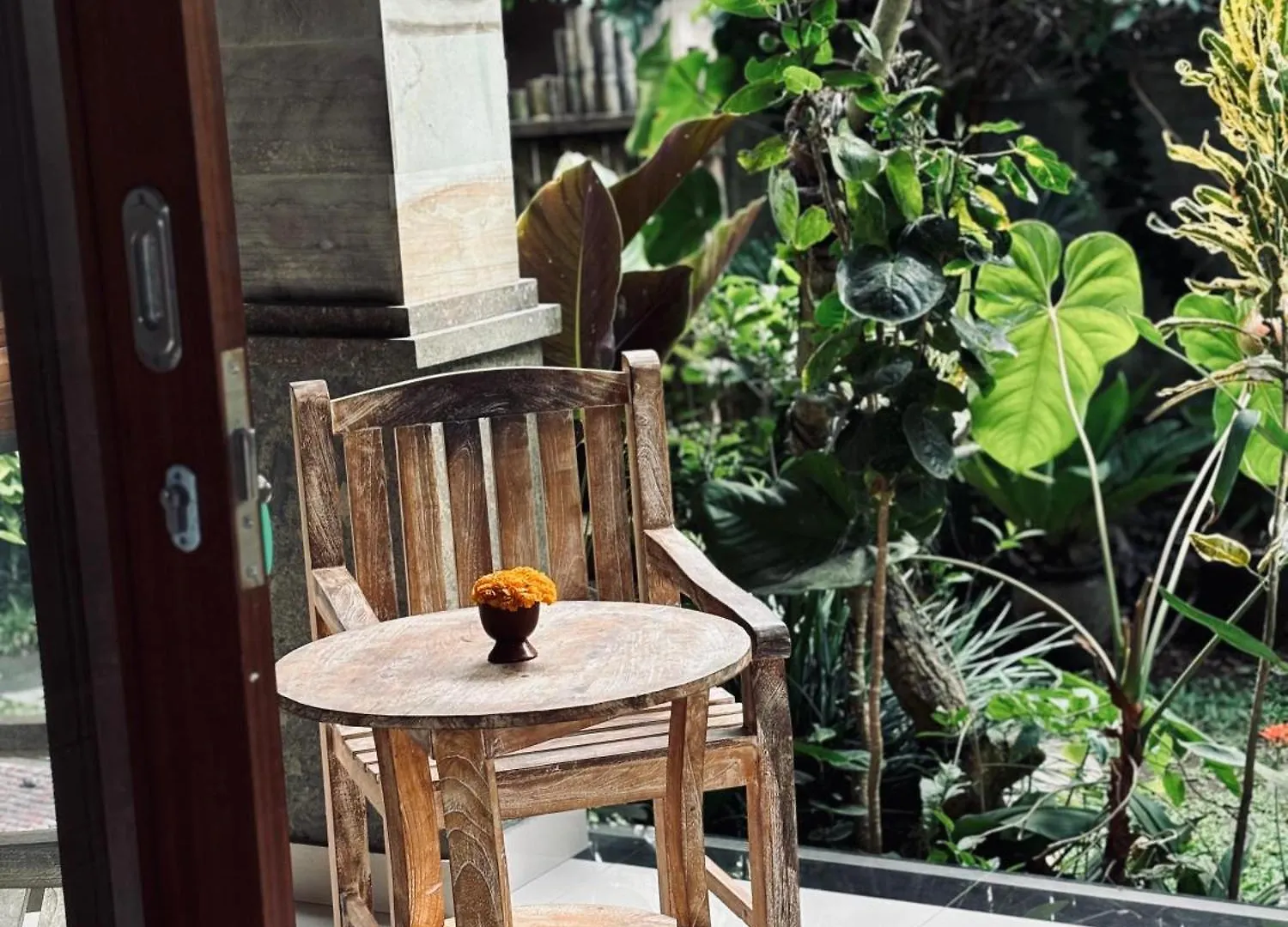 Ayis House Bed & Breakfast Ubud