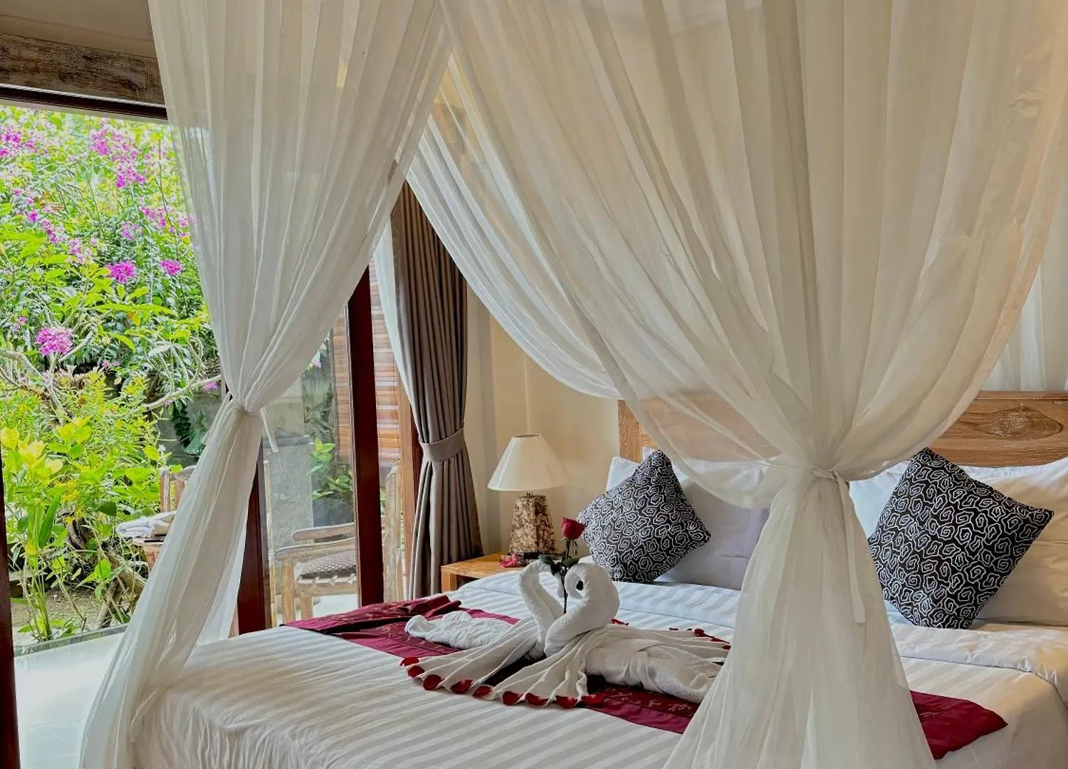 Ayis House Bed & Breakfast Ubud  0*, Ubud (Bali) Indonesia